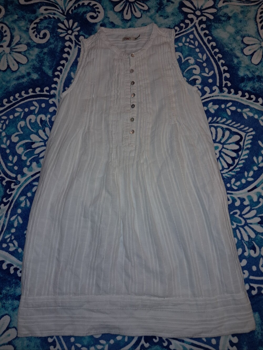 Faherty brand Women's size xs, 100% organic cotton, dress